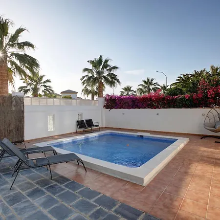 Casa Historia 度假居 *